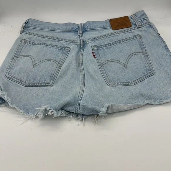 Levi's Light Blue Women's Denim Shorts - Picture 10 of 16